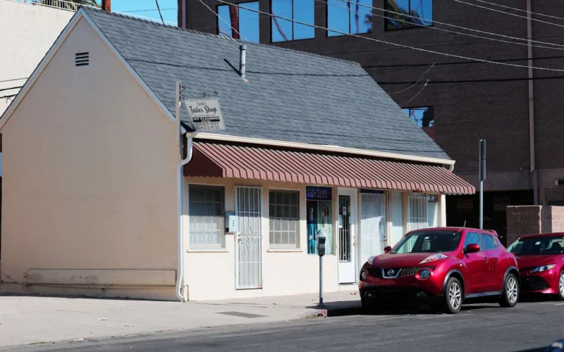 Santo's Tailor Shop & Dry Cleaning